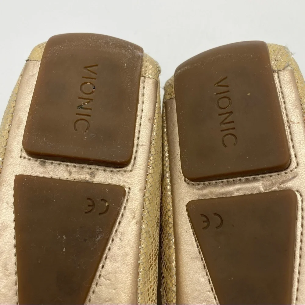 Vionic Sydney Gold Snake Print Orthaheel Loafers Women's Size 7
